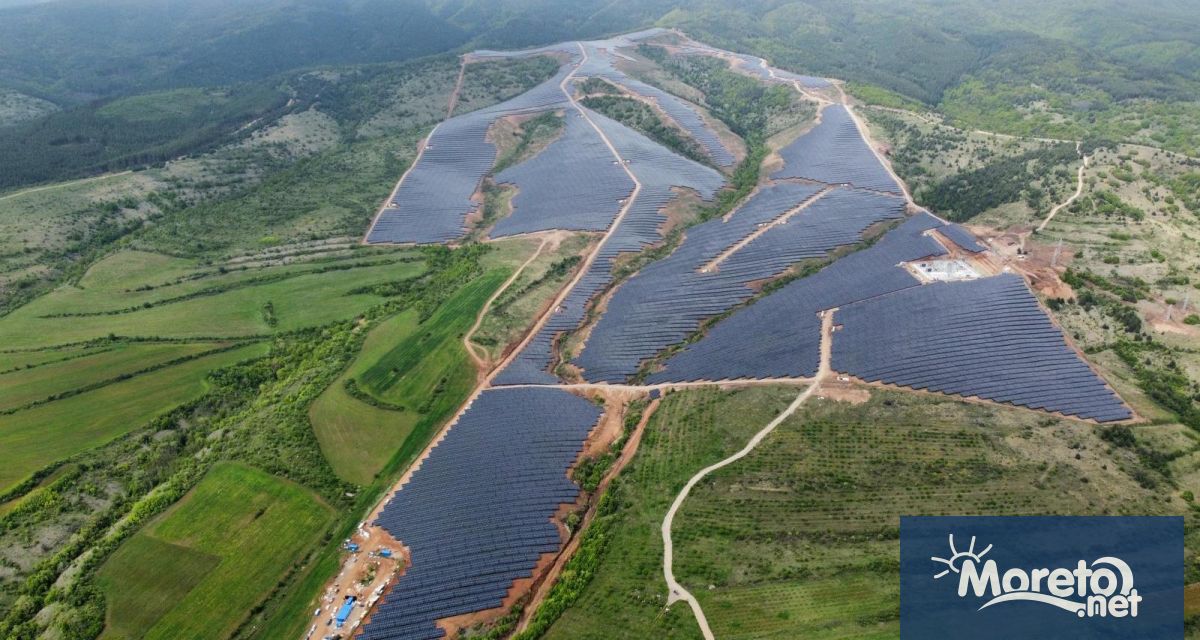 Най голямата изградена до момента соларна централа в България ФЕЦ Верила