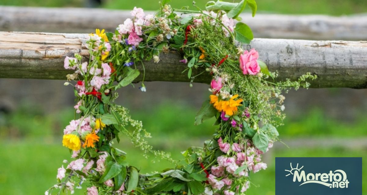 В народната традиция се отбелязва Еньовден – стар езически празник