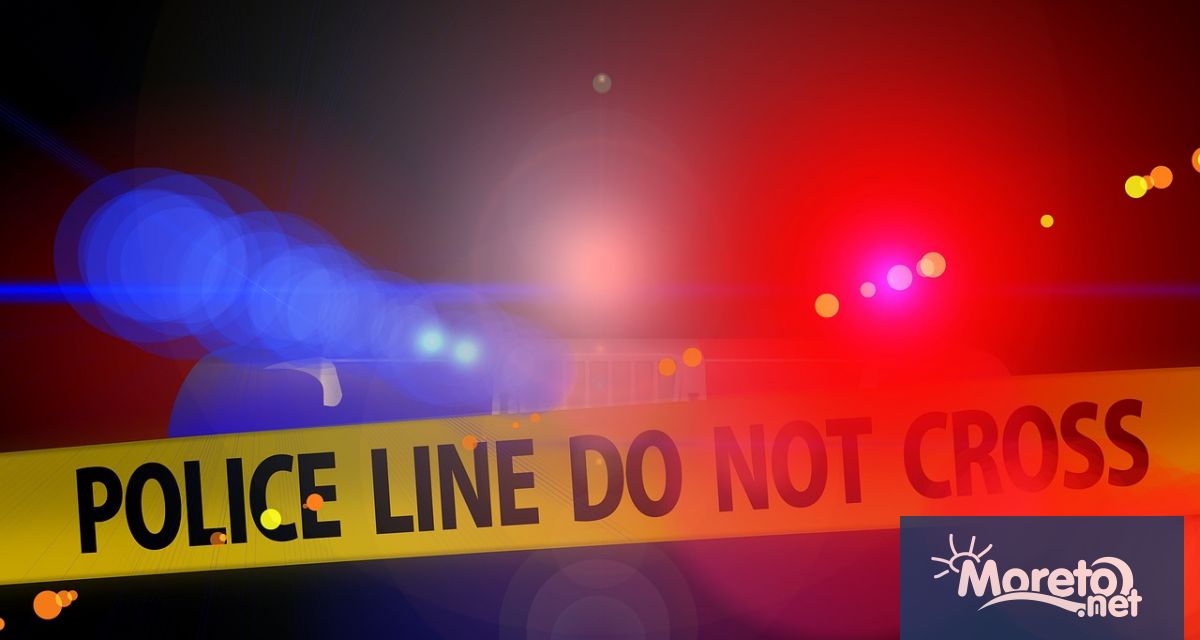 Шестетажна жилищна сграда се срути частично в понеделник в района