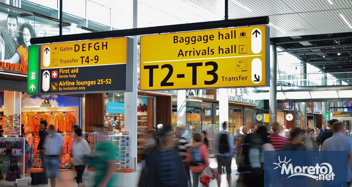 Във Великобритания бяха отправени предупреждения за предстоящ летен транспортен хаос