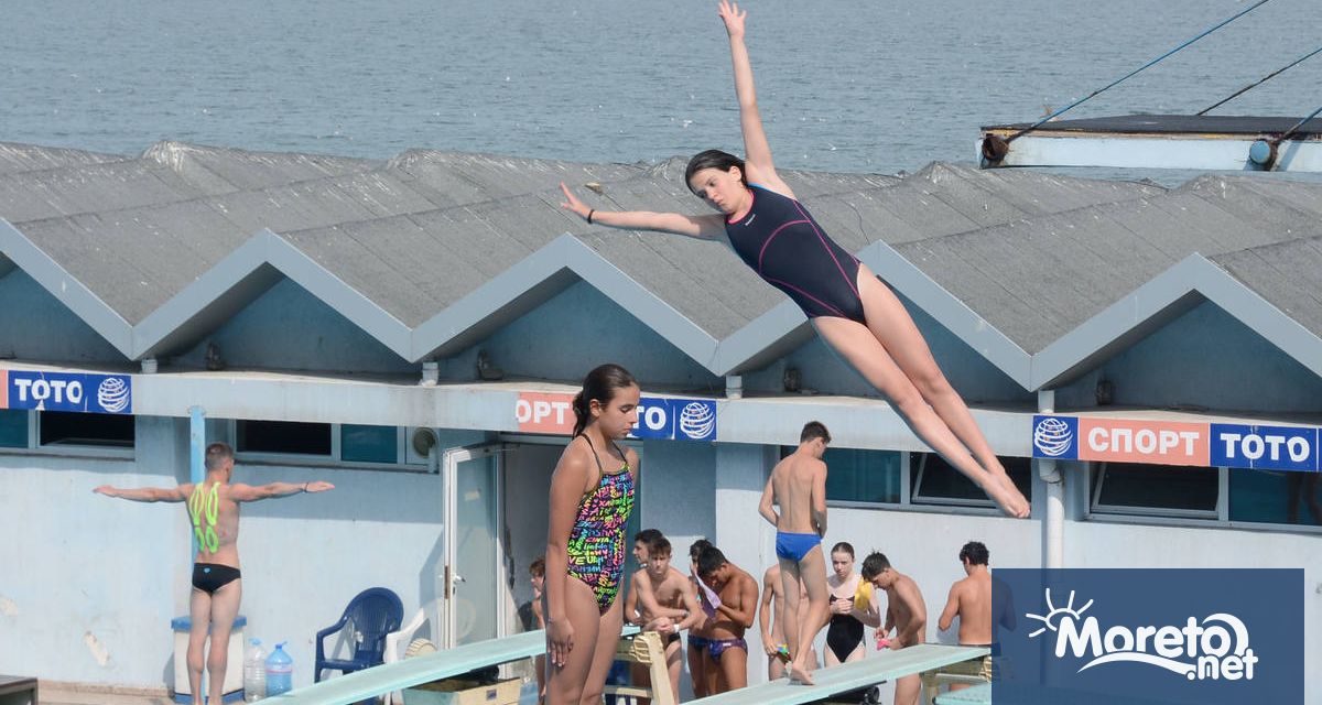 Кметът на Варна Иван Портних откри Балканиадата по скокове във