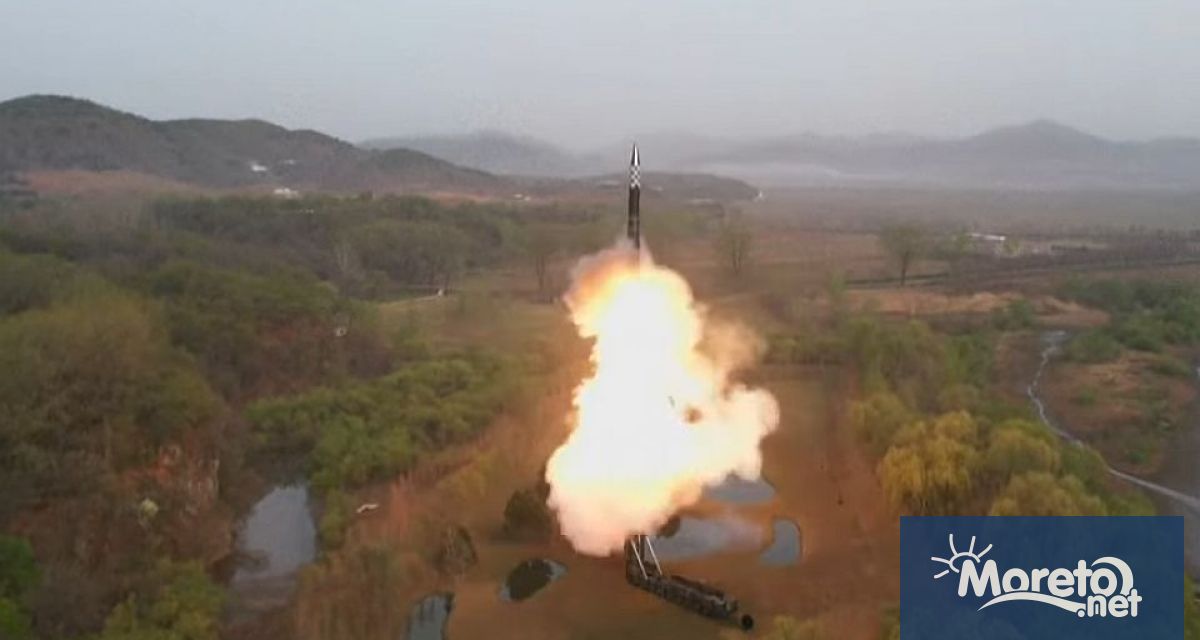 Северна Корея е изстреляла предполагаема междуконтинентална балистична ракета ICBM съобщиха