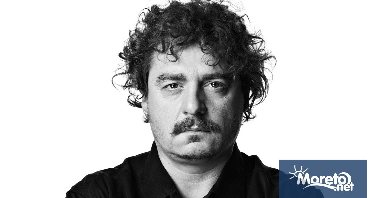 Актьорът Камен Донев съобщи днес във Фейсбук че напуска представлението