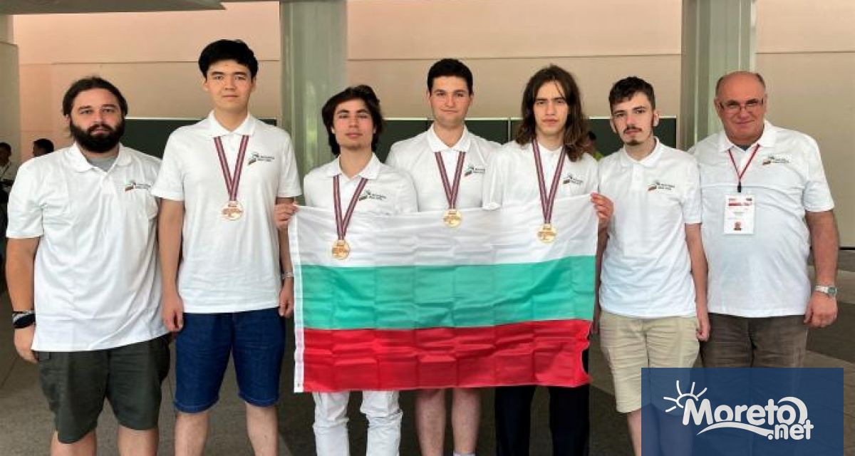 4 медала и почетна грамота спечелиха най добрите български ученици