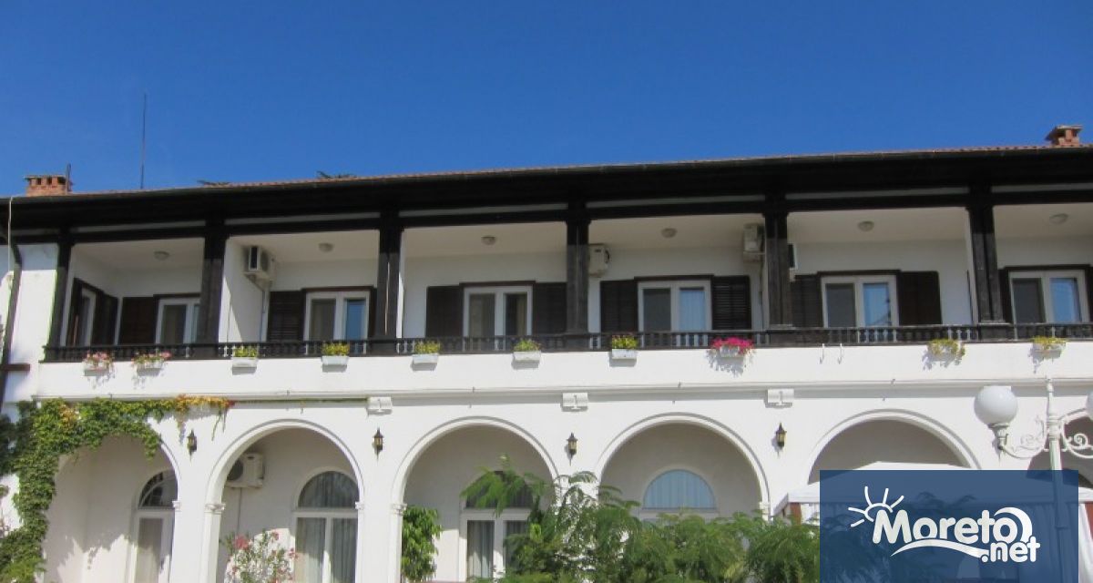 Една лятна нощувка през месеците юли и август в почивната