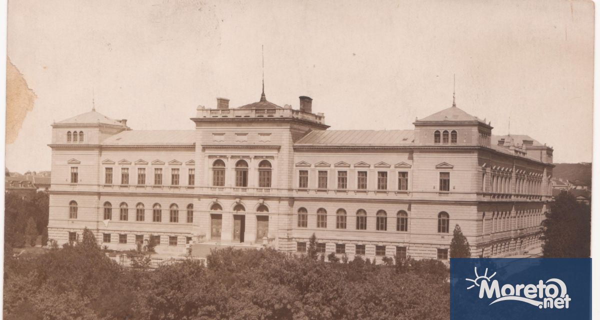 Апел за помощ в събирането на документи фотографии униформи и