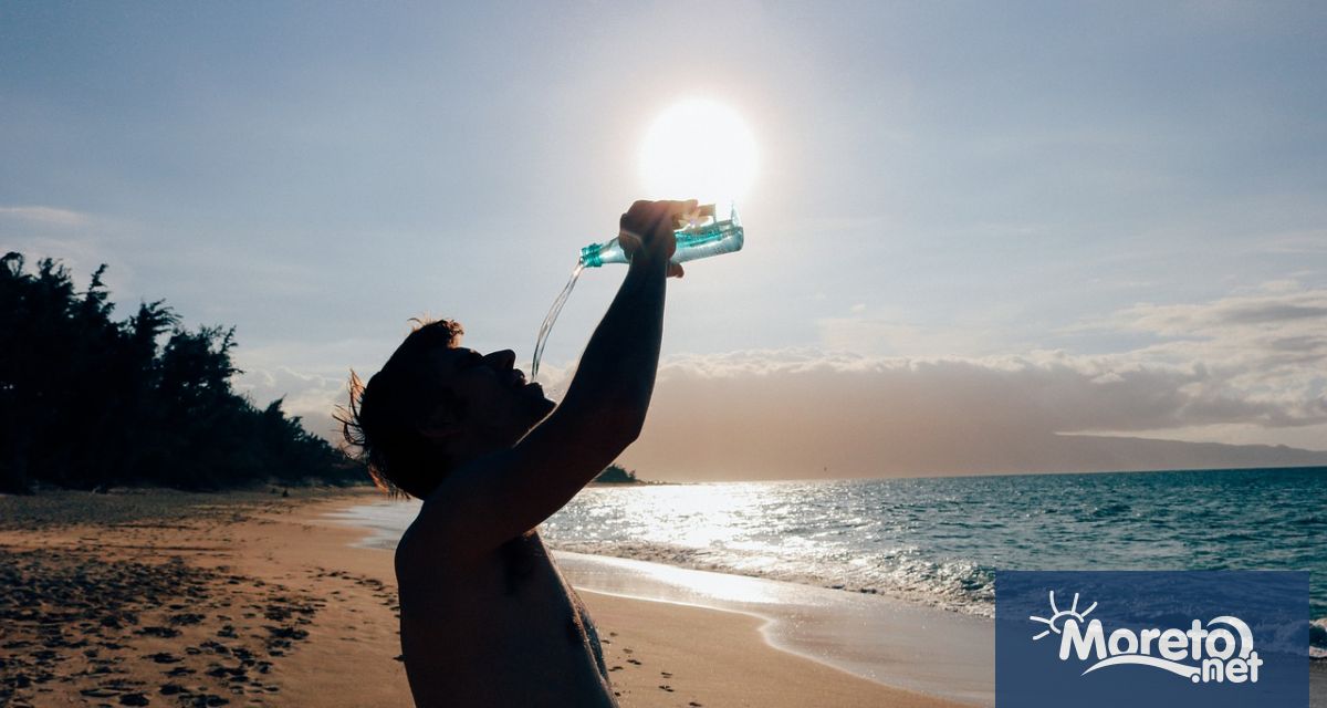 Докато огромни части от три континента се пекат при високи