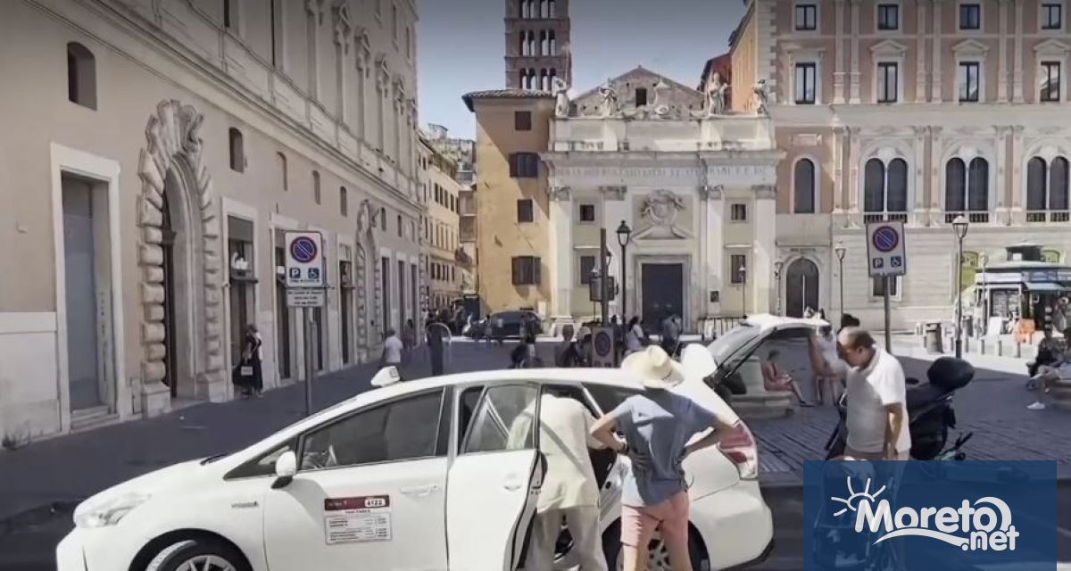 Рекордният брой туристи в Италия постави Рим пред изпитание. Над