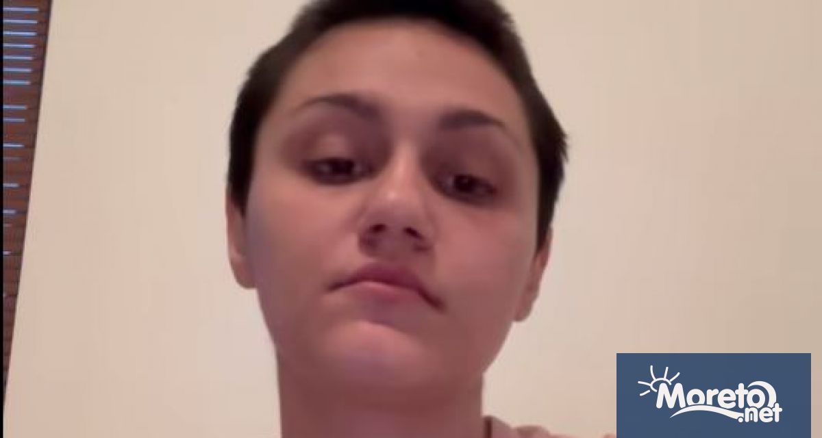 Състоянието на Дебора се подобрява бавно и постепенно но все