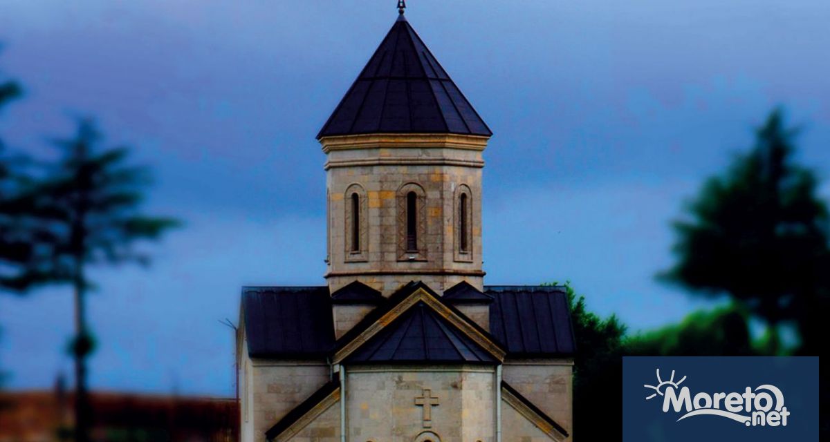 С похвално слово за Богородица Която с майчинското си участие