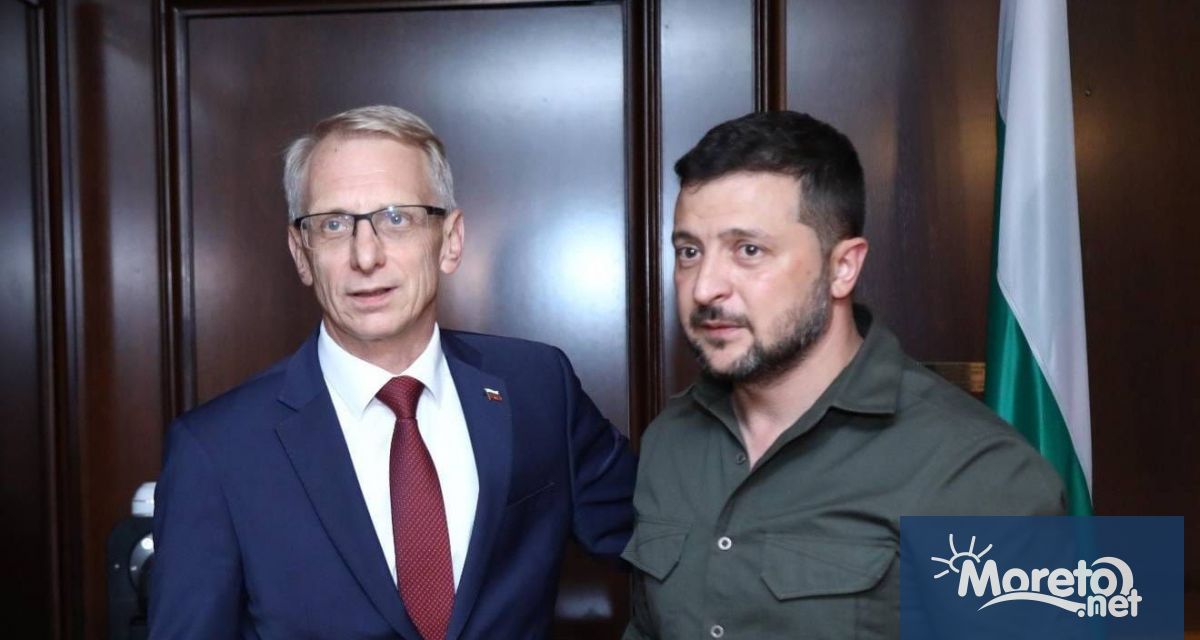 Украинският президент Володимир Зеленски е разговарял по телефона с българския