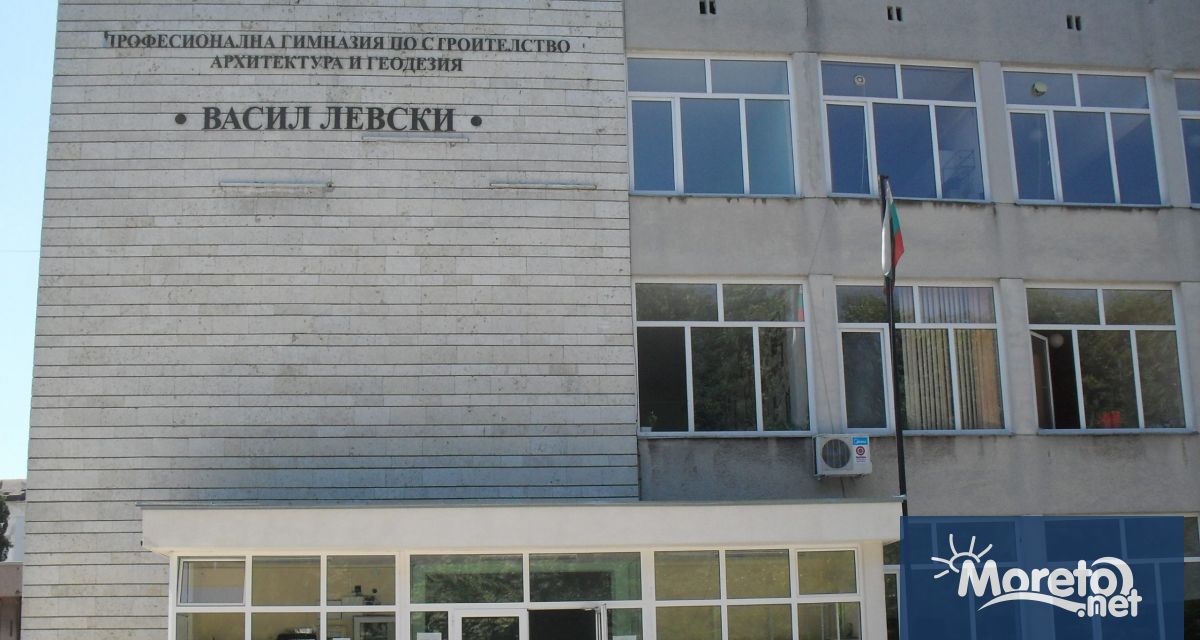 Над 200 са свободните места за ученици след четвърти етап