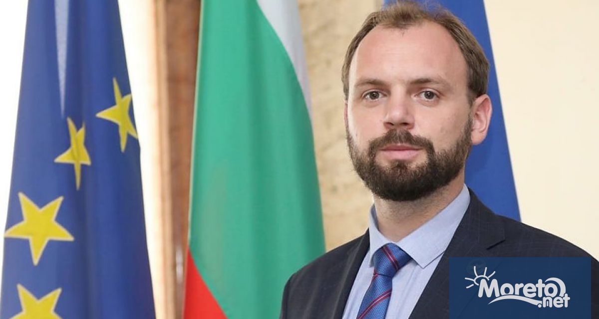 Министерство на отбраната проверява информацията че съветник на министър Тодор