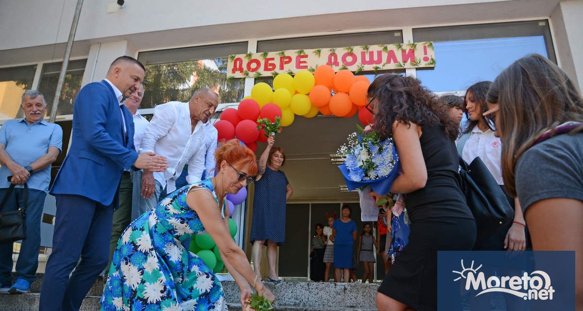 Новата учебна година започна днес в Спортното училище Георги Бенковски