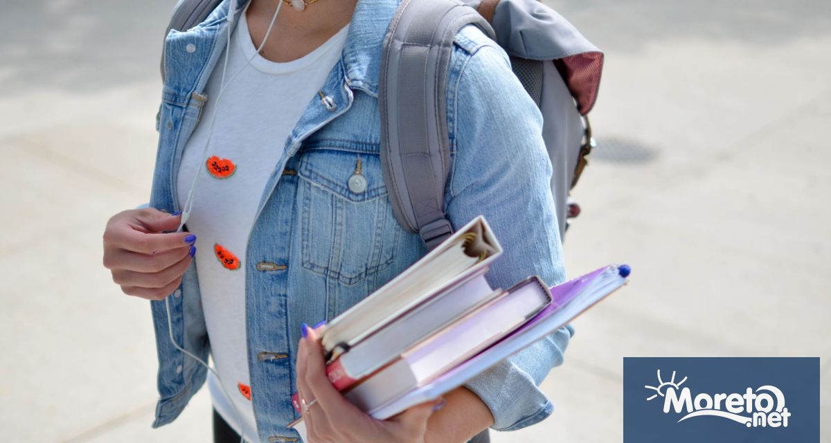 Държавата ще финансира обучението на над 46 хиляди новоприети студенти