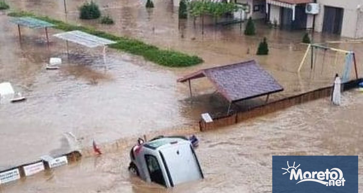 Невиждани валежи: Частично бедствено положение в община Царево (снимки ...