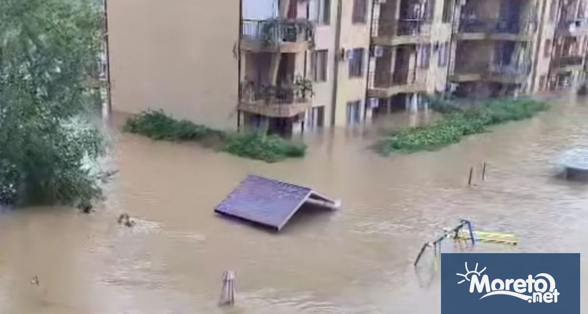 Министерството на туризма и Община Царево призовават туристите и туроператорите