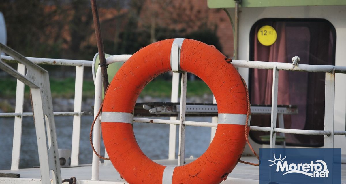 Две деца от България съответно по на 7 и на