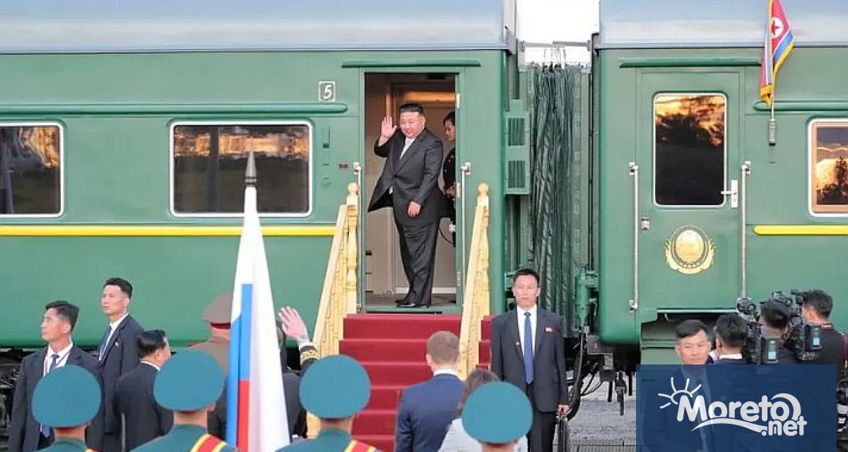 Лидерът на Северна Корея Ким Чен ун обиколи руски завод за
