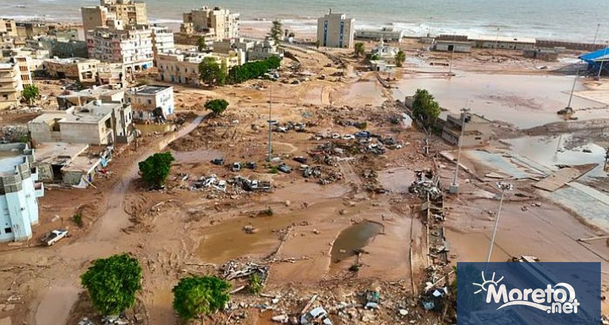 По данни на Червения полумесец жертвите на опустошителното наводнение в
