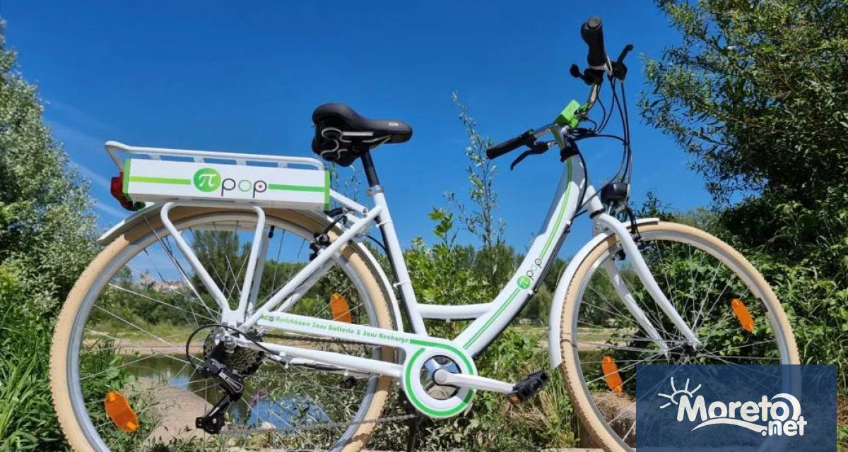 Дете на въображението на френския предприемач Adrien Lelièvre електронният велосипед