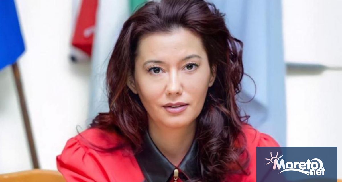 Иванка Динева която се отказа от надпреварата за управителския пост