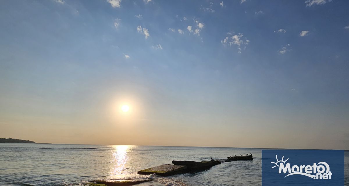 Утре по Черноморието ще е предимно слънчево Ще духа слаб