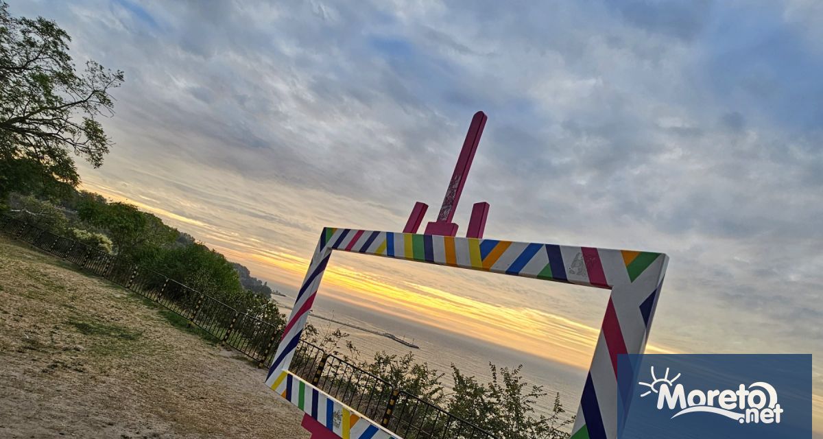 От пейката на един старец гледащ морето във Варна се