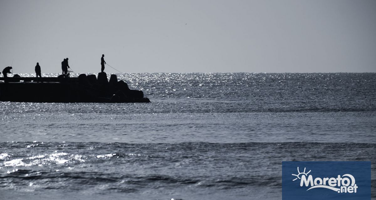 През нощта ще е предимно ясно със слаб западен вятър