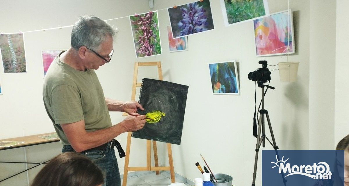 Как се изработват орхидеи от цветни хартии ще покажат орхидеен