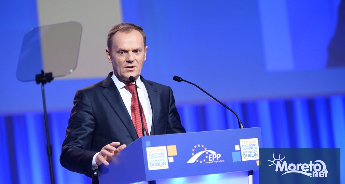 Полският опозиционен лидер Доналд Туск приветства екзитполовете които показват че