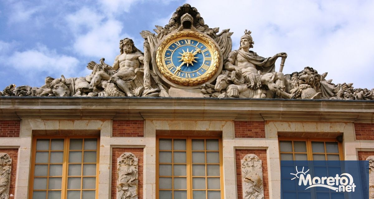 Дворецът Версай в покрайнините на Париж бе евакуиран отново заради