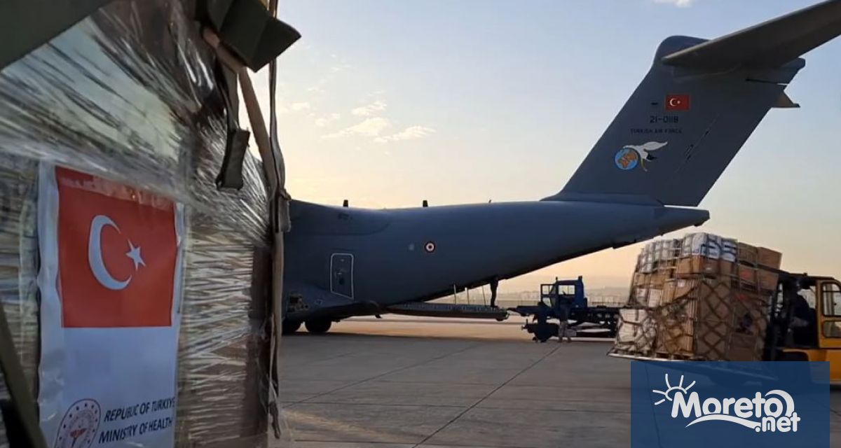 Още два самолета на турските военновъздушни сили с хуманитарни помощи