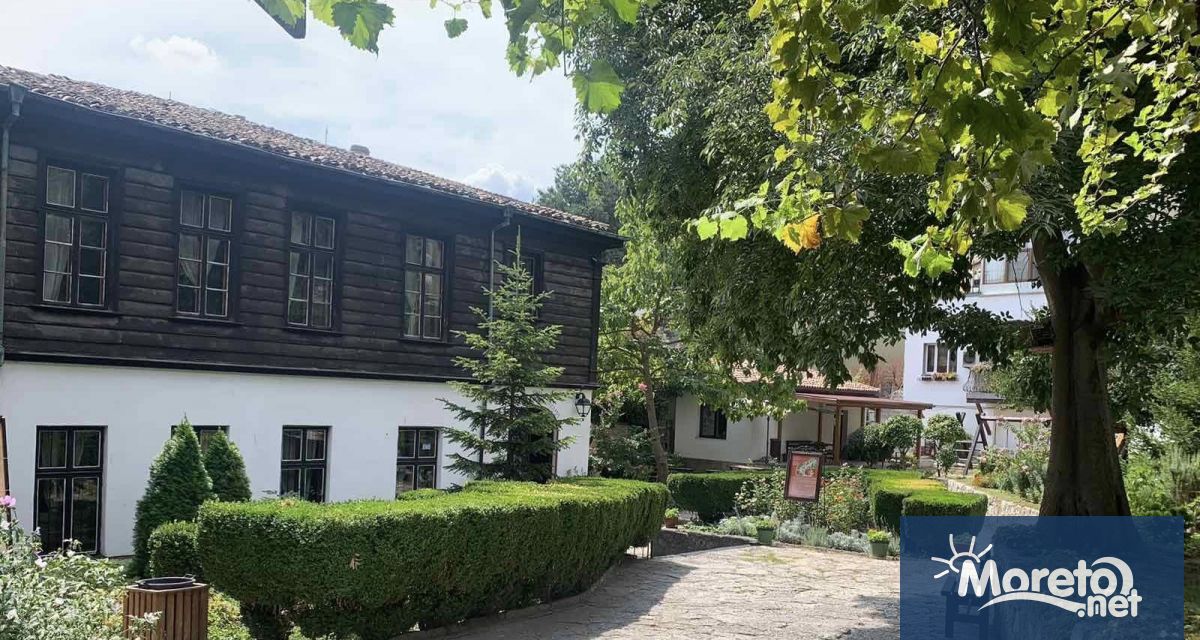 Духовно просветен център Св Архангел Михаил при храм Св арх Михаил