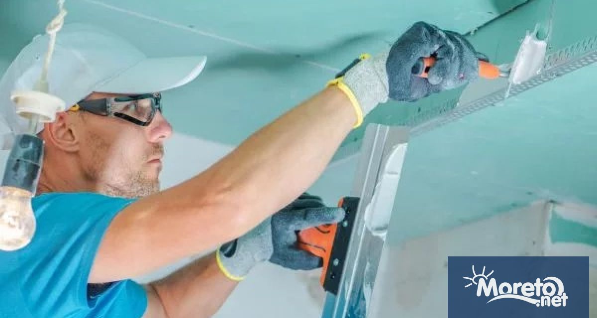 Ремонти на жилища и сгради се извършват през цялата година