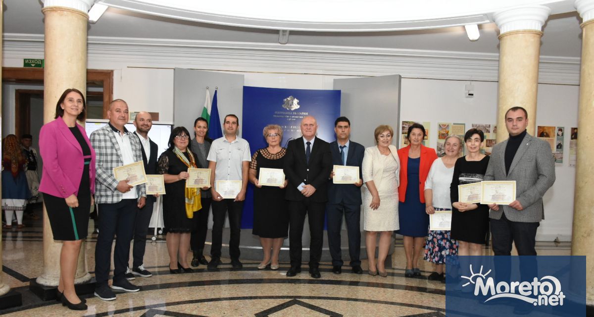Десет български учители бяха отличени за своята работа и принос