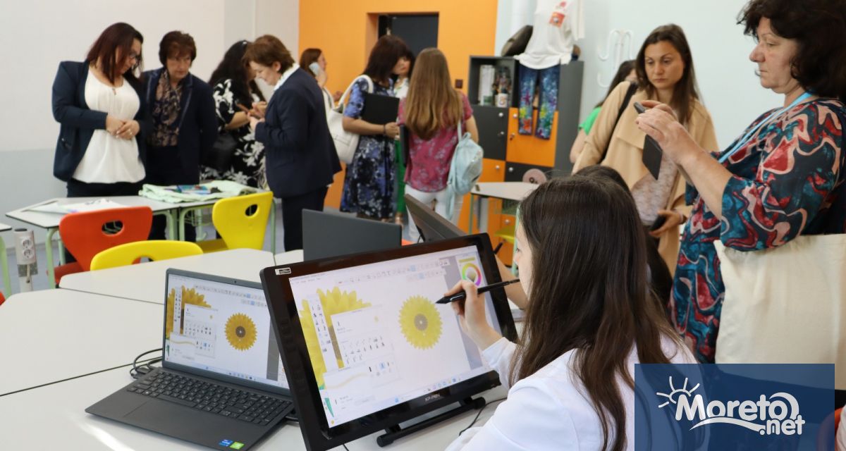 Повече практически задачи са заложени в програмите по компютърно моделиране