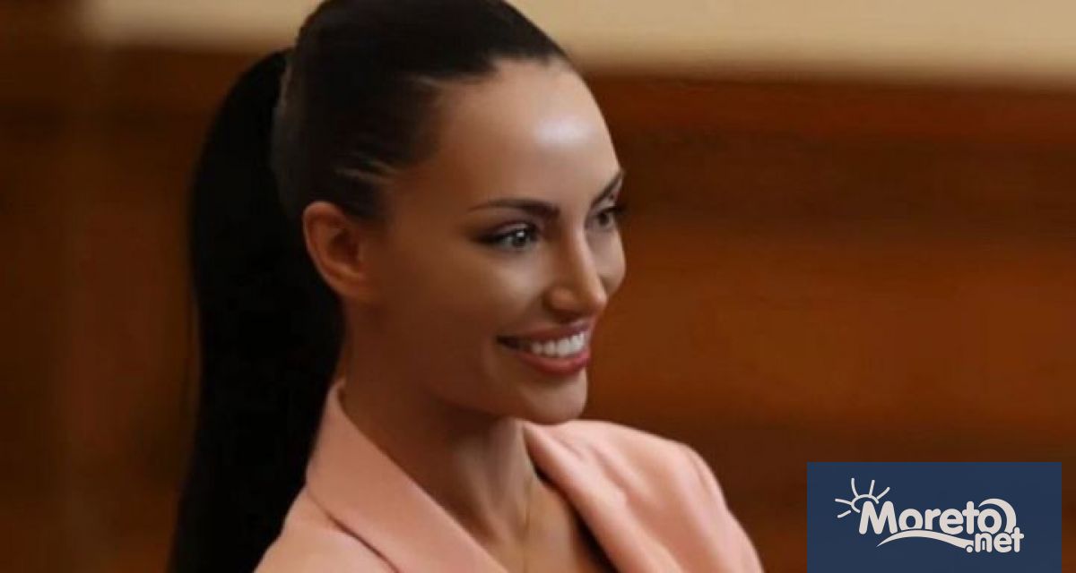 Варненската депутатка от ГЕРБ Славена Точева е подала оставка като