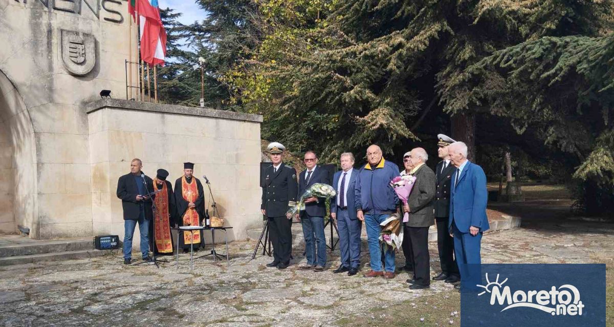 С военен ритуал отбелязаха 578 години от Битката при Варна