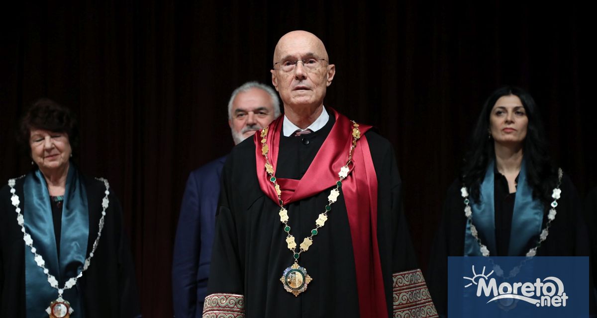 Варненският свободен университет Черноризец Храбър удостои Джордж Кремлис почетен