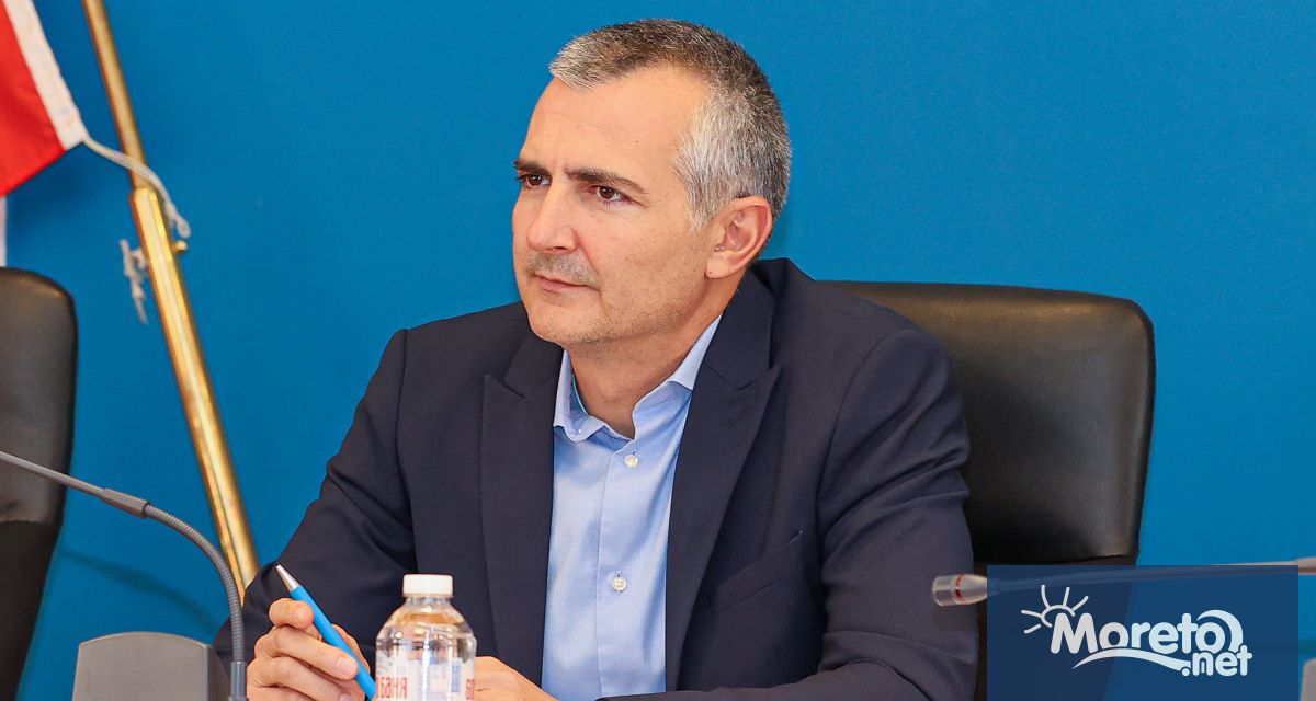 Министерството на младежта и спорта извърши в спешен порядък днес