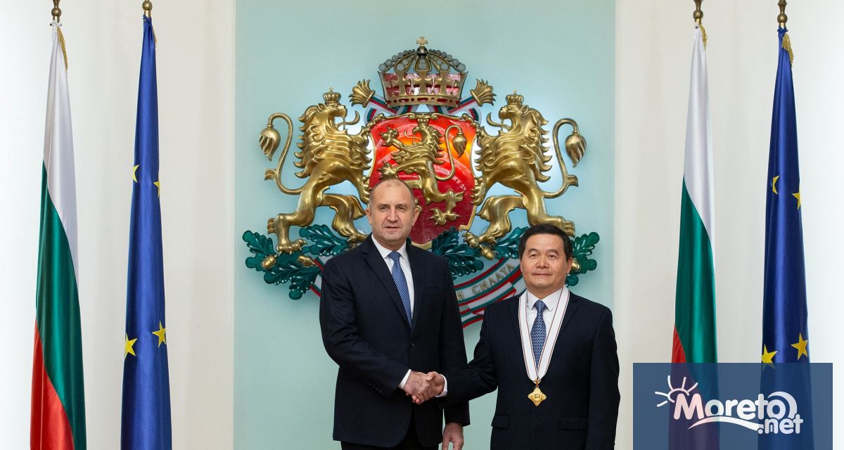 Президентът Румен Радев удостои посланика на Китайската народна република в