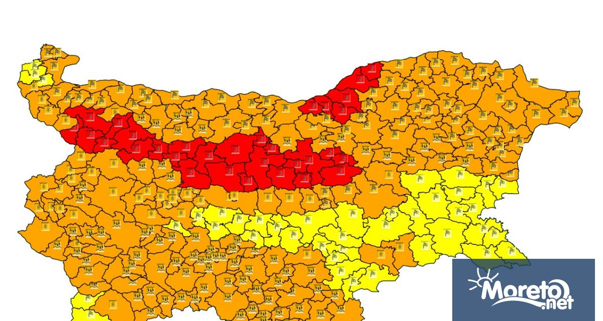 Предупреждение за снежна буря във Варна тази вечер отправи кмета