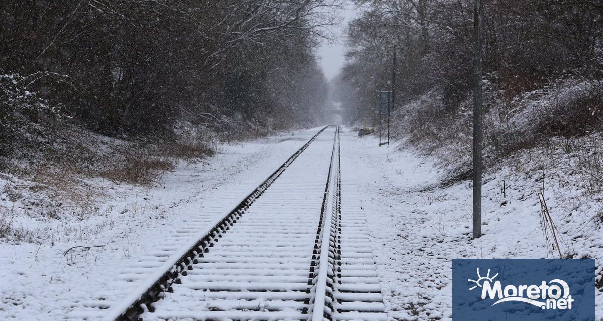 Заради обилния снеговалеж и силния вятър всички екипи на Национална