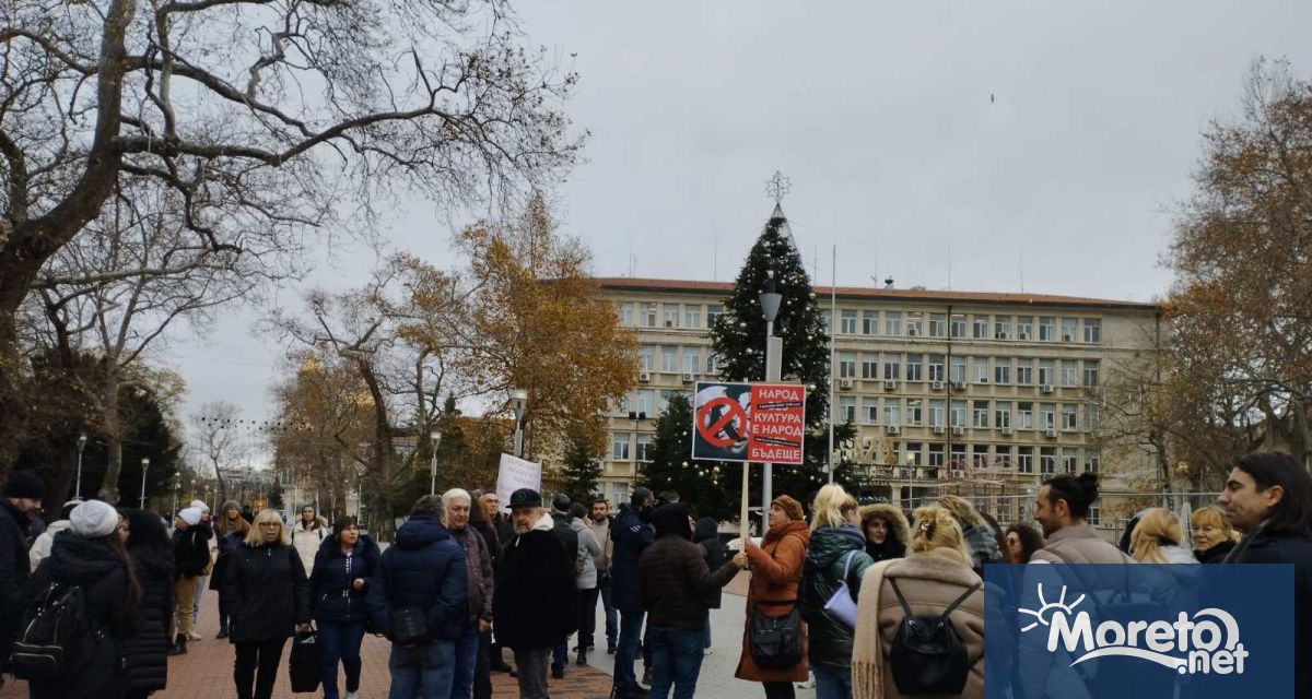 Финансовият министър Асен Василев отговори на исканията на културните дейци