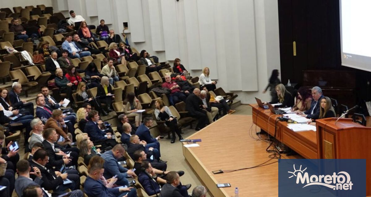 Състава на комисиите към Общински съвет избра варненския парламент на