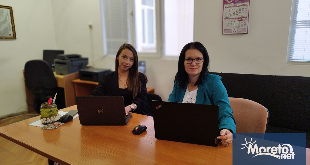 Двете учителки разработили и публикували най много уроци в Дигиталната раница