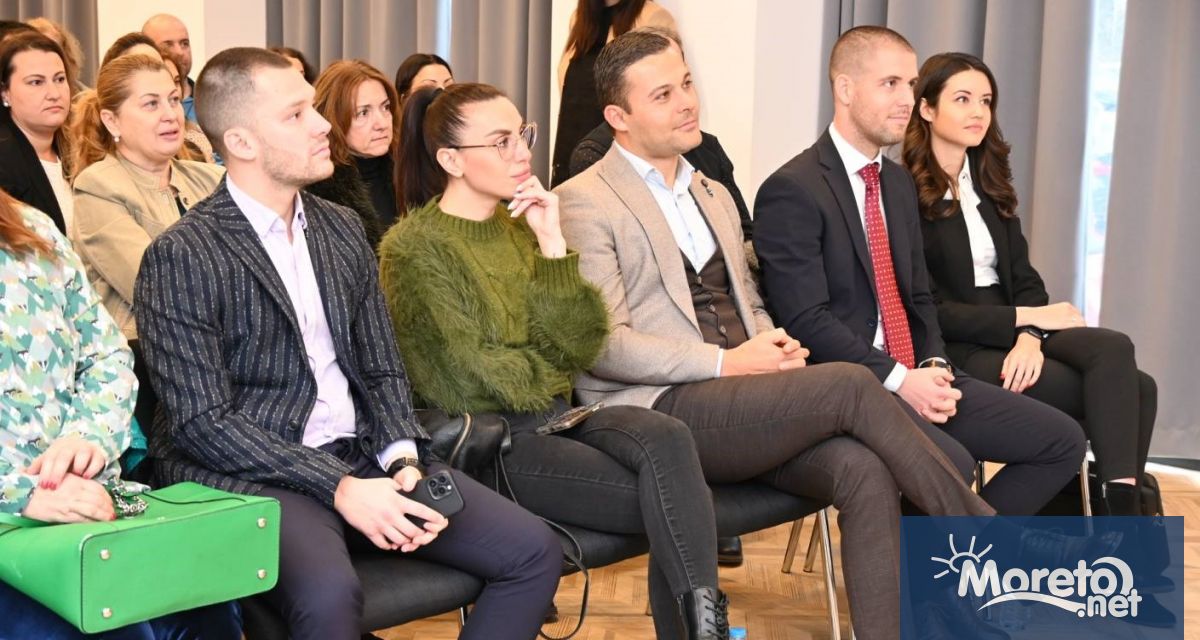 Изключително полезни теми бяха обсъдени в Гласът на имотите сред