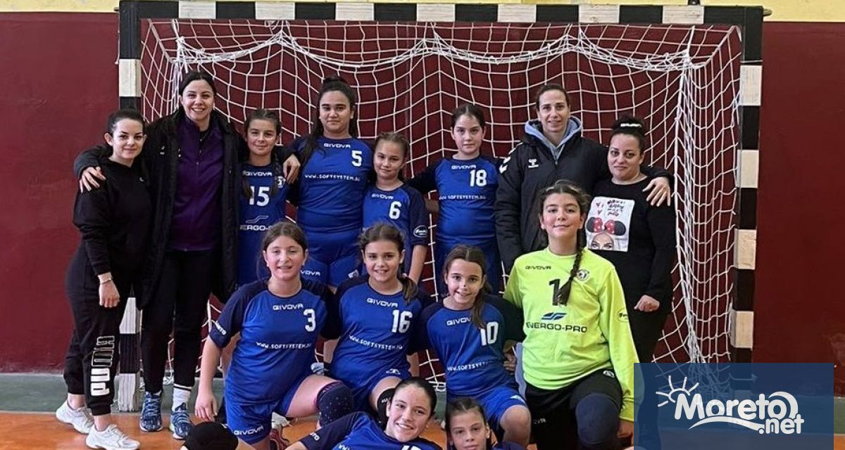 С две категорични победи приключиха серията от мачове в есенния