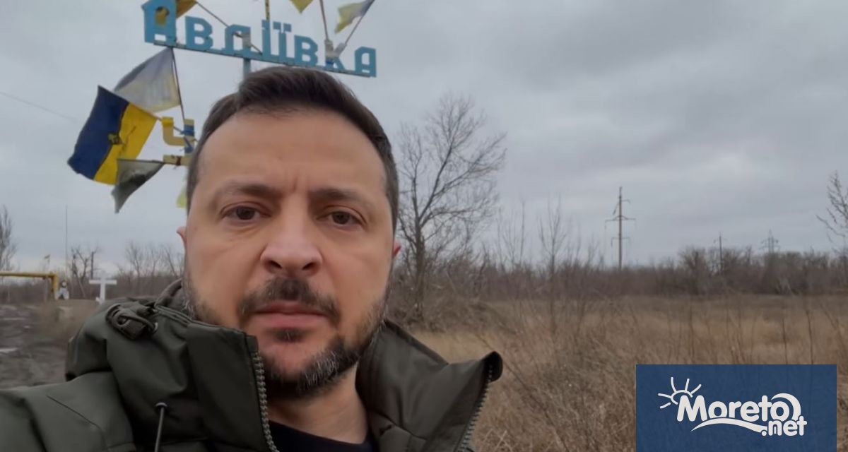 Освен масираните бомбардировки и въздушни атаки Русия атакува вчера Украйна